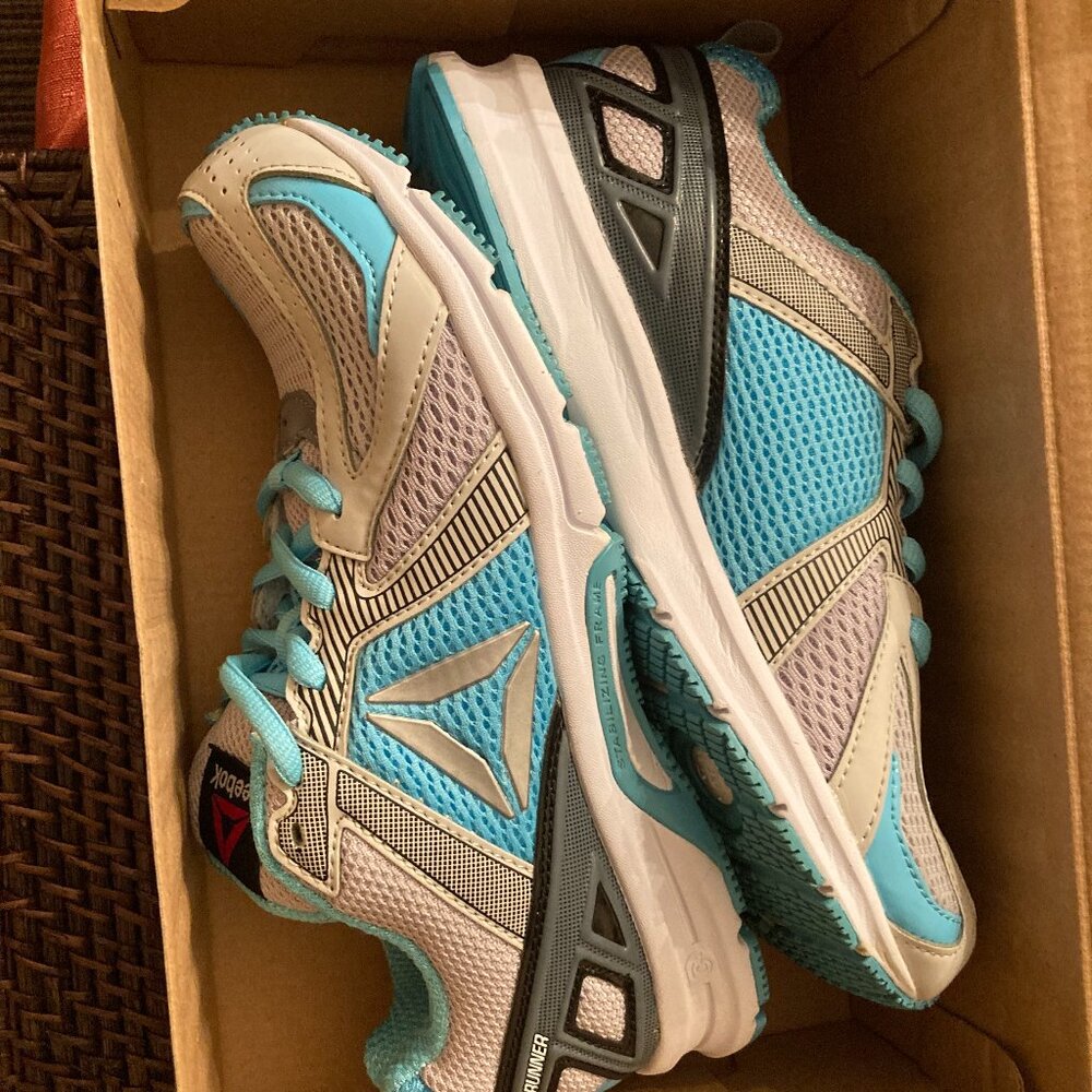 Women's Reebok Sneakers, Size: 6.5, Condition: New, Color: Blue & White